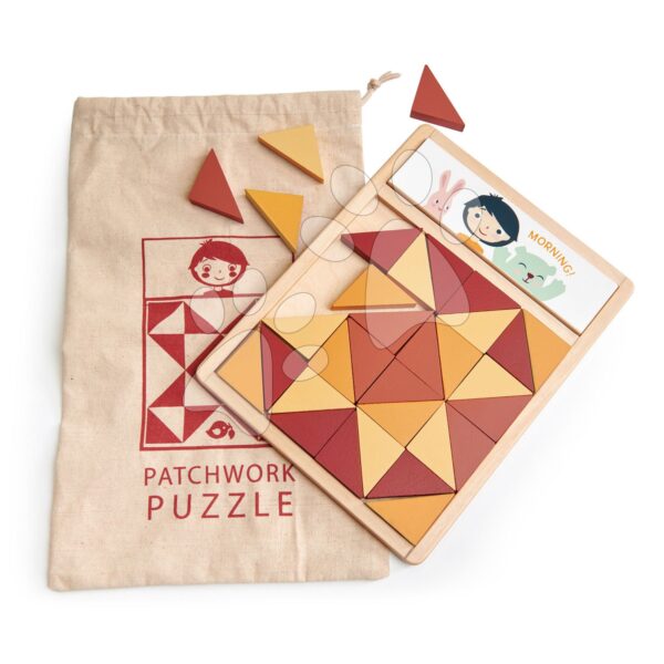 Fa mozaik kirakós Patchwork Quilt Puzzle Tender Leaf Toys barna háromszögek 32 darabos 4 színárnyalat gyerek játék webáruház - játék rendelés online Fa gyerekjátékok | Fa oktatójátékok