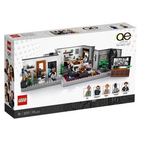 Játék webáruház - LEGO 10291 Queer Eye – A Csodaötös rendelés játékboltok Budapest Játék - LEGO